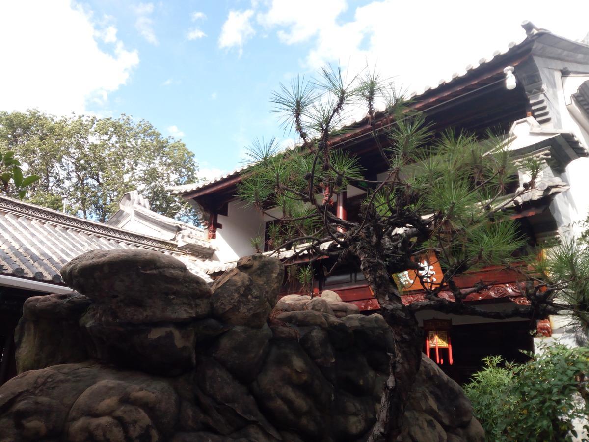 Bed and Breakfast Shaxi Aoding Courtyard Jianchuan Экстерьер фото