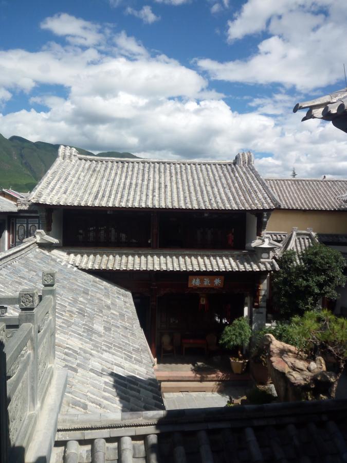 Bed and Breakfast Shaxi Aoding Courtyard Jianchuan Экстерьер фото