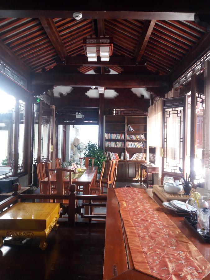 Bed and Breakfast Shaxi Aoding Courtyard Jianchuan Экстерьер фото