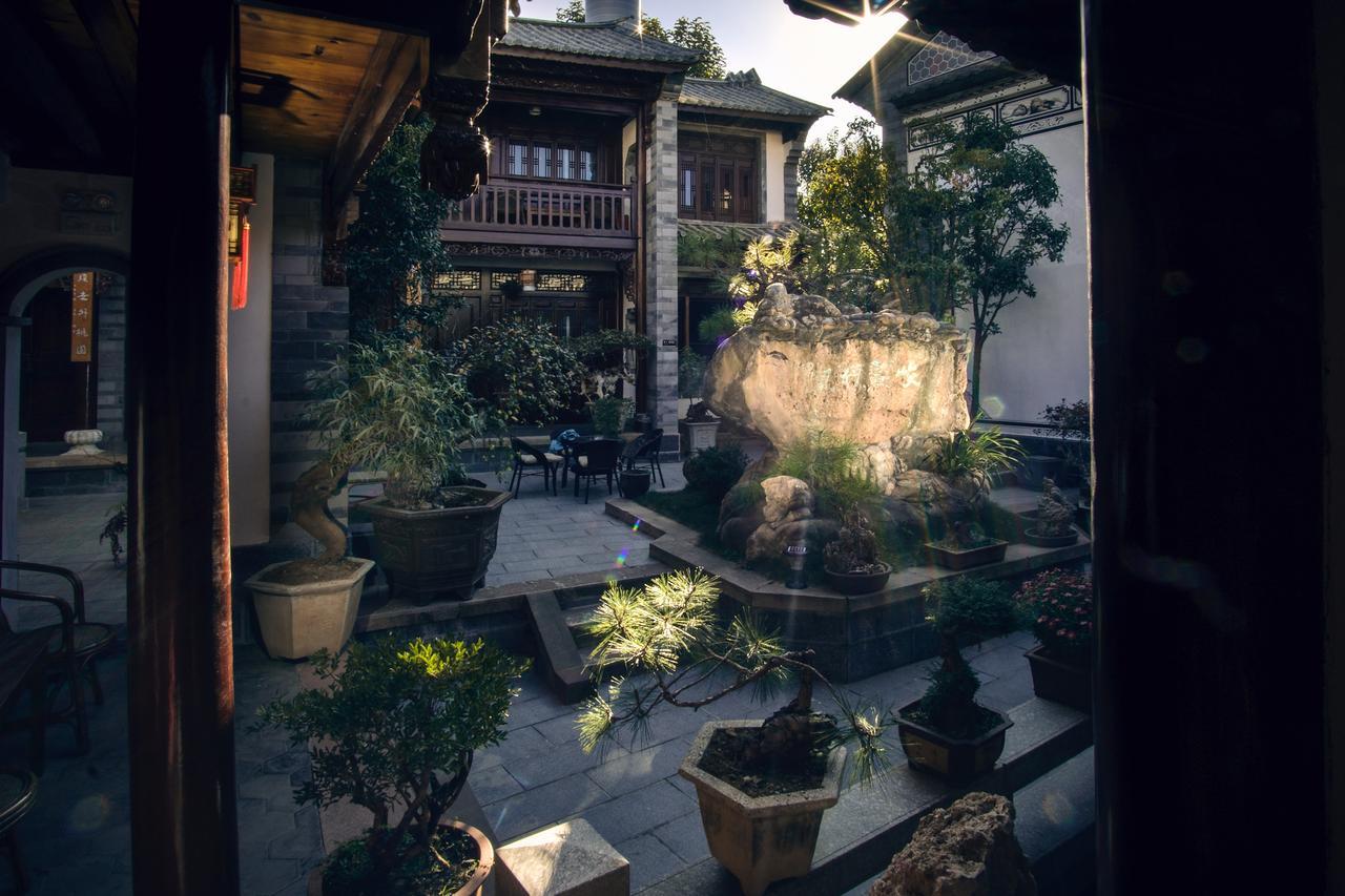 Bed and Breakfast Shaxi Aoding Courtyard Jianchuan Экстерьер фото